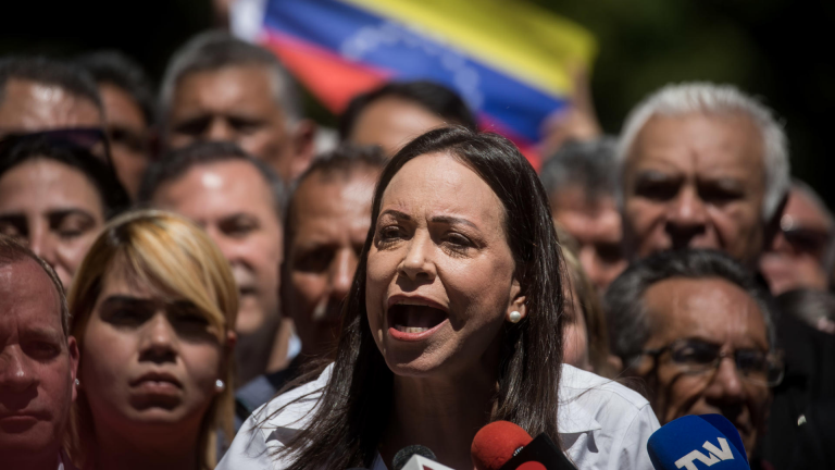 maria_corina_machado_denuncia_agresiones_en_medio_de_un_acto_de_campana
