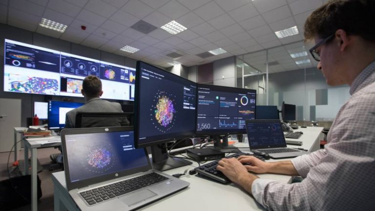 https___ep01.epimg.net_economia_imagenes_2018_03_01_actualidad_1519921981_137226_1520072491_noticia_fotograma