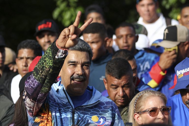 VENEZUELA-REGIONAL-ELECTION-CAMPAIGN-MADURO