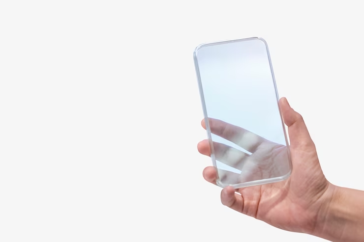 mano-que-sostiene-concepto-tecnologia-futurista-telefono-inteligente-transparente_53876-104253