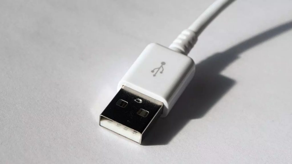 orificio-conector-usb